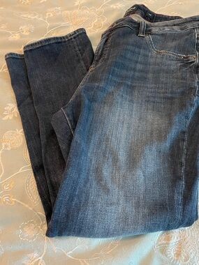 Lucky Brand Blue Denim Jeans
